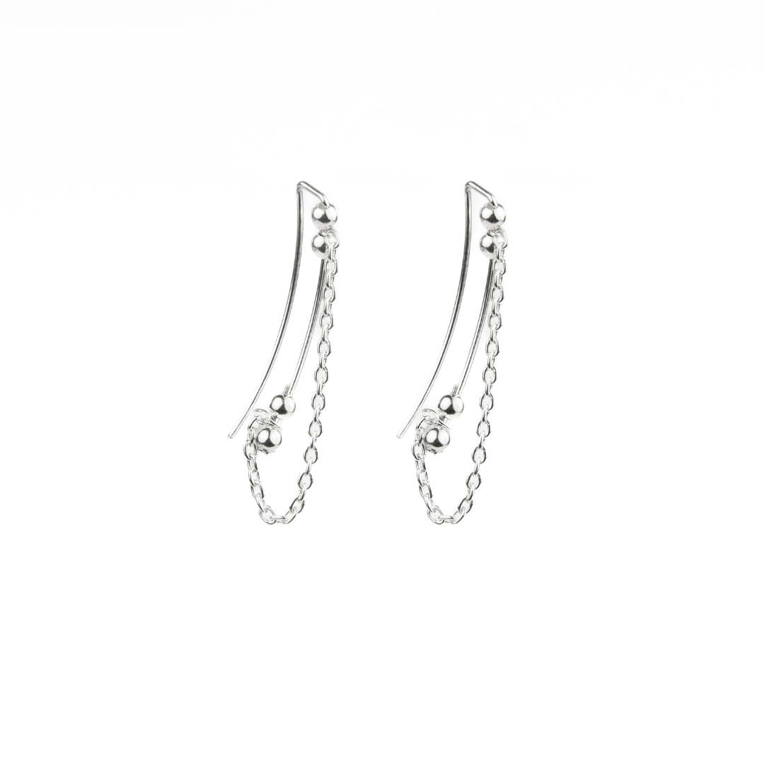 Doorlopende oorbellen met ketting