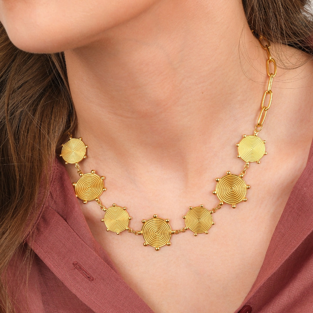 Ketting geïnspireerd op de zon